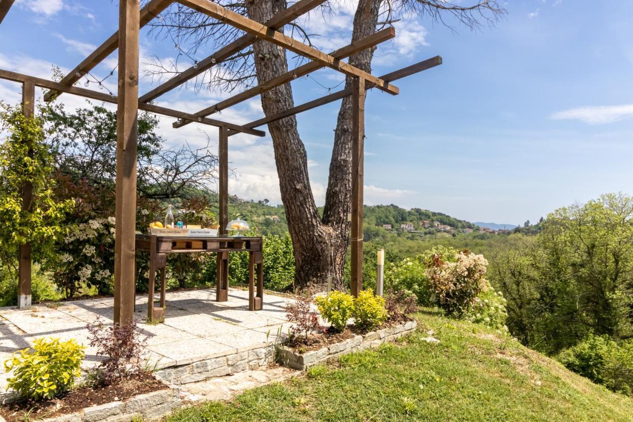 A Casa Di Gaia Hotel Ricco del Golfo di Spezia Luaran gambar